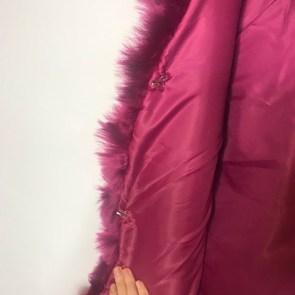 Burgundy Faux Fur Vest - Picture 5 of 5